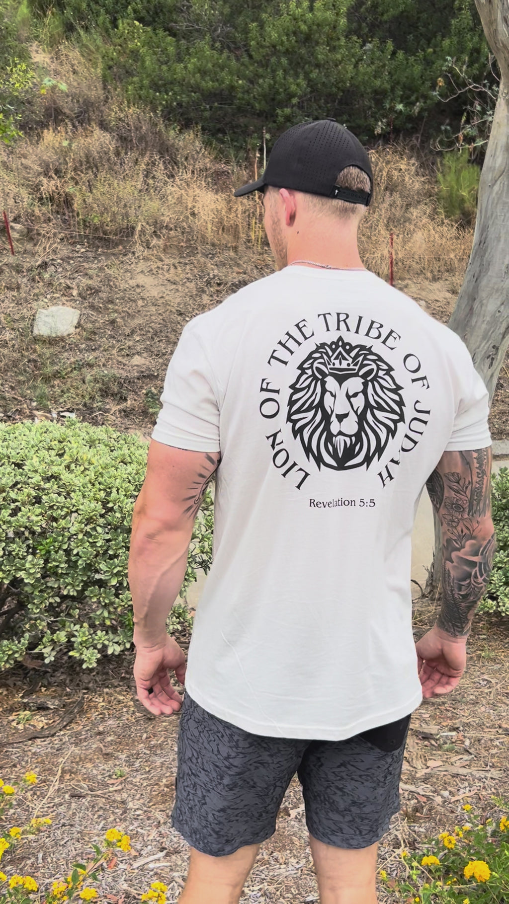 Lion of Judah Tee, Bone/Black