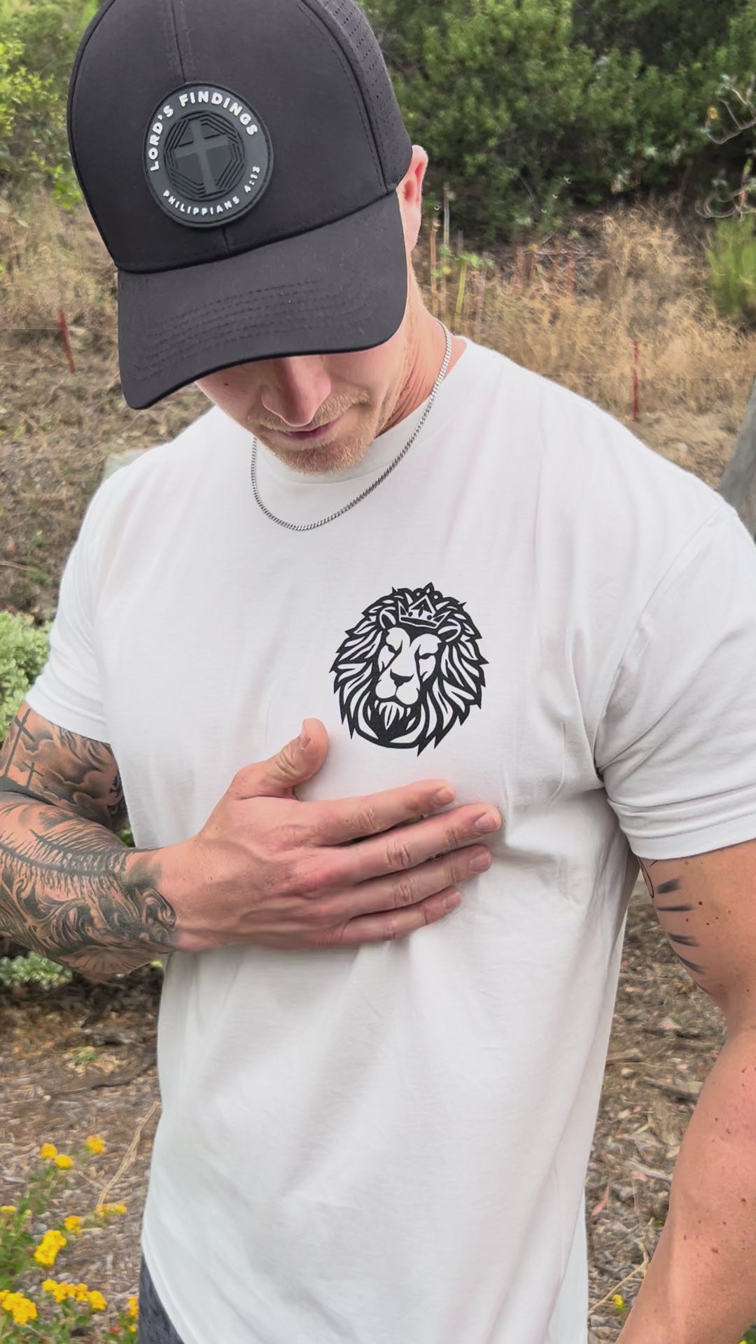 Lion of Judah Tee, Bone/Black
